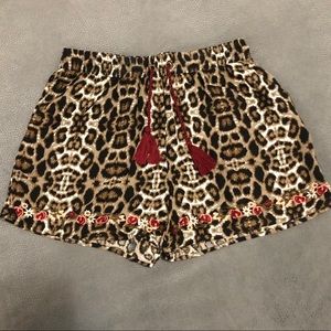 Francesca’s Cheetah Print Shorts Size Small
